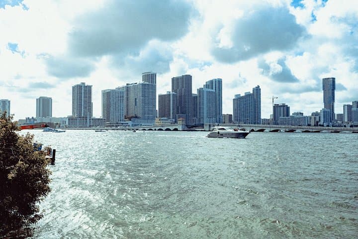 4-Day Private Miami Tour with Everglades Airboat and Private Transfers photo 3