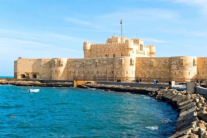 10-Day Egypt Adventure: Cairo, Nile Cruise, Abu Simbel & White Desert photo 4