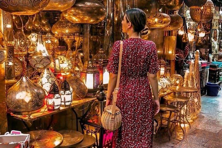 Medieval Cairo Bazaars: Khan El Khalili 4-Hour Shopping Tour