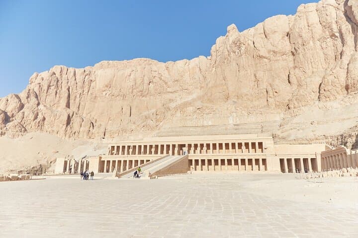 Luxor to Aswan 4-Night Nile Cruise: Luxury Cruise, Hot Air Balloon & Abu Simbel photo 2