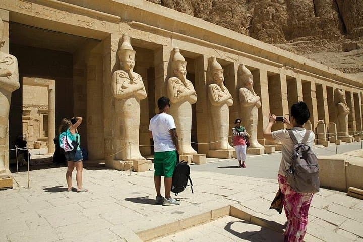 Nile Cruise from Cairo to Abu Simbel: 5-Day Luxor–Aswan Adventure with Hot-Air Balloon photo 3