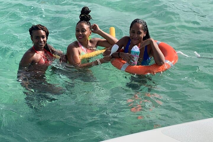 Full-Day Boat Excursion from Le Robert to Îlets, Joséphine Bath & Iguana Reserve photo 5