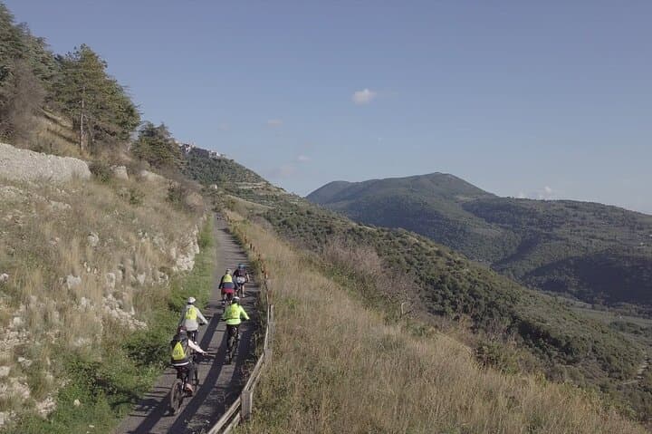 E-Bike the Arcinazzo Plateaus and Cesanese Wine Route from Fiuggi photo 5