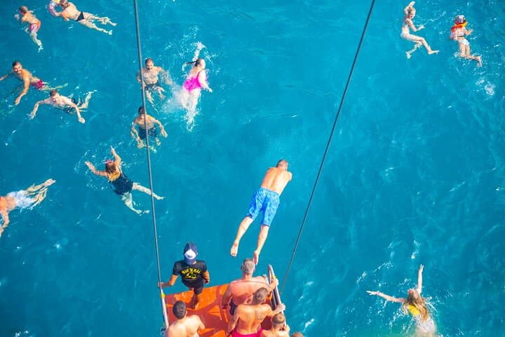 Alanya Pirate Boat Cruise: 6‑Hour Coastal Sail with Lunch & Drinks photo 6