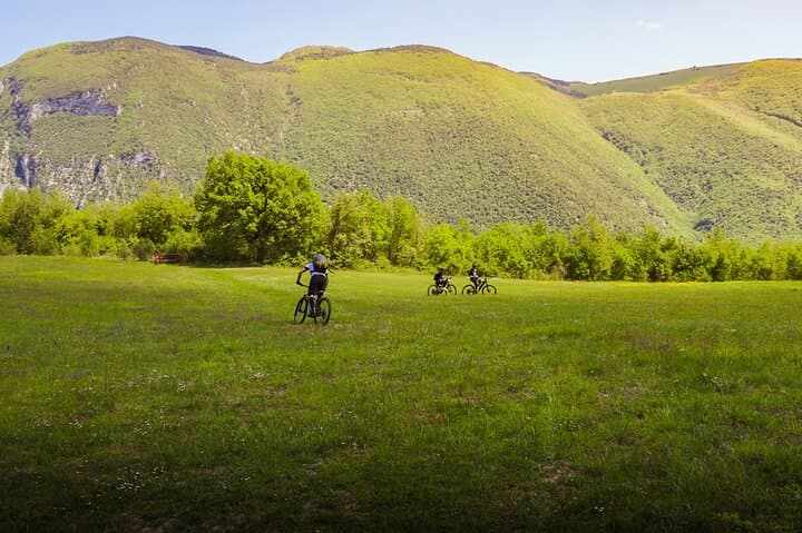 Full-Day Ghost Town E-Bike Tour: Fabriano to Genga & Frasassi Caves photo 4