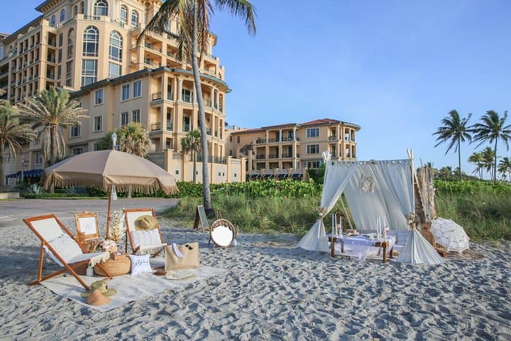 Premiere Luxury Sunrise Picnic on Hollywood Beach: Tented Sunrise Oasis photo 3