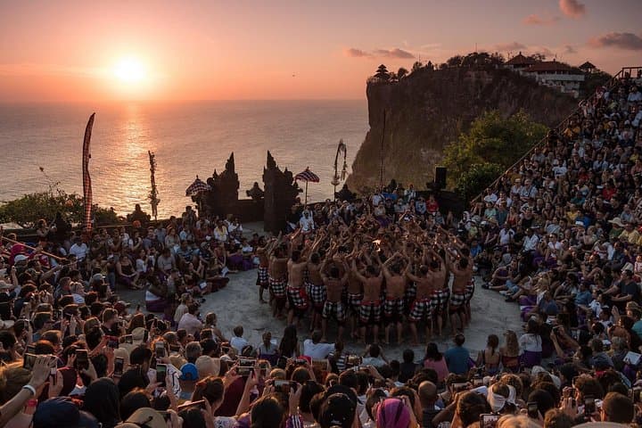 Uluwatu Cliff Temple Sunset Tour with Kecak Dance and Jimbaran Seafood Dinner photo 1