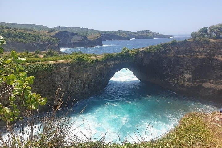 Nusa Penida Photo Tour: Kelingking, Broken Beach & Crystal Bay Day Trip photo 4