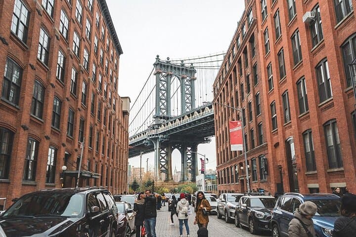 Brooklyn Heights, DUMBO & the Brooklyn Bridge: Private Promenade Walking Tour photo 4