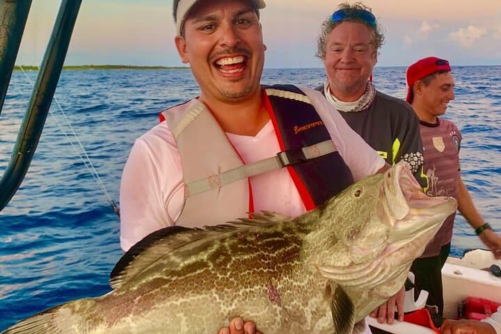 Costa Maya Sport Fishing: 3-Hour Offshore Chase for Mahi, Wahoo and Tuna photo 5