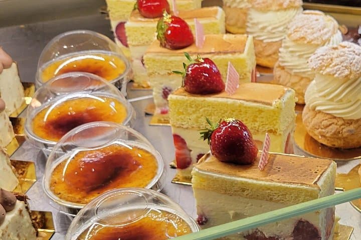 Sweet and Savory Lancaster City Food Walking Tour: Local Eats & Hidden Gems photo 2