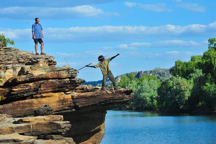Kakadu Cultural Experience & Scenic Flight from Darwin