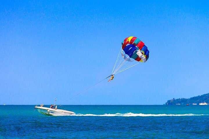 Hurghada Parasailing: Soar Above the Red Sea with Hotel Transfer photo 3