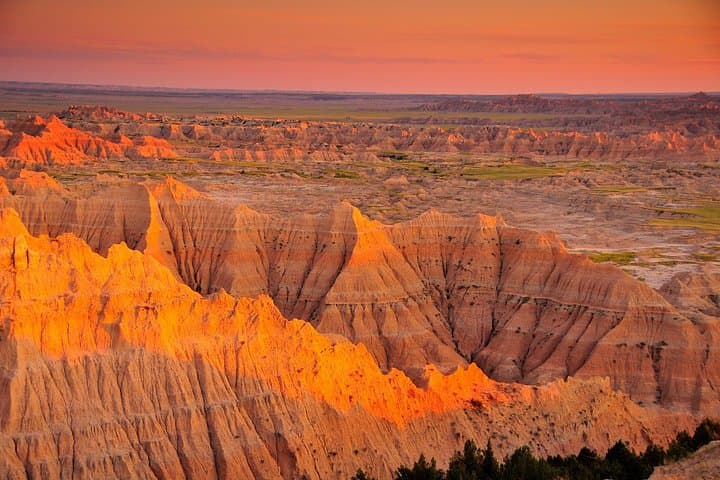 Badlands After Dark: Sunset Colors and Milky Way Stargazing Tour photo 2