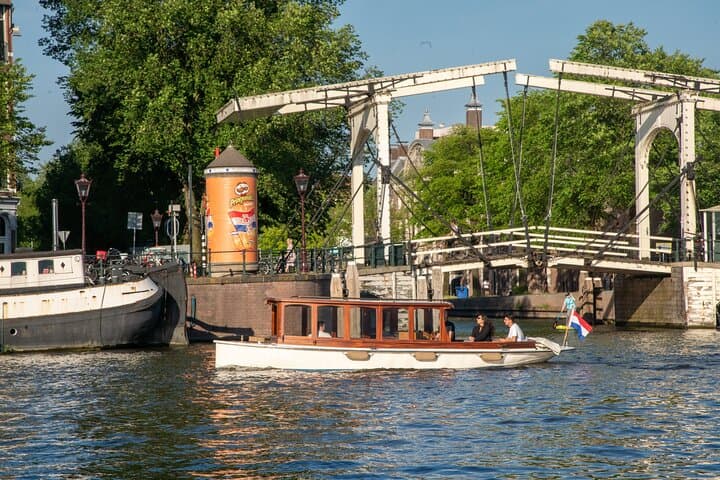 Private Amsterdam Canal Breakfast Cruise on Historic Electric Boat photo 2