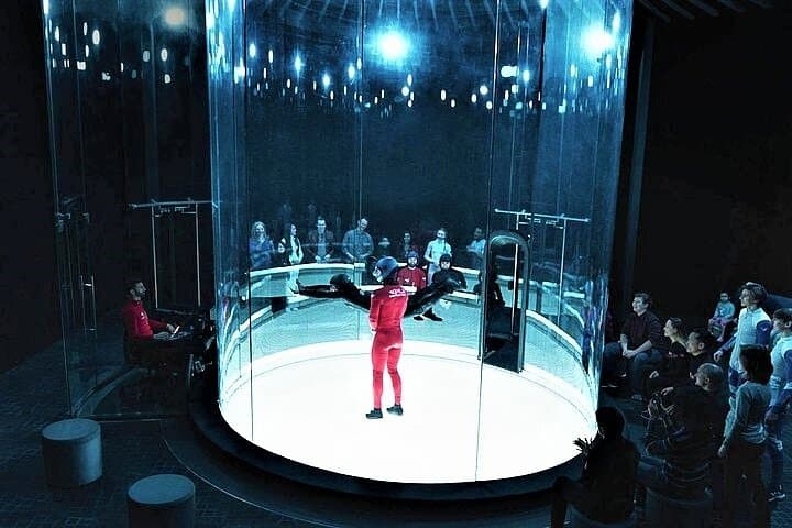 Chicago Lincoln Park Indoor Skydiving: Two-Flight iFLY Experience photo 4