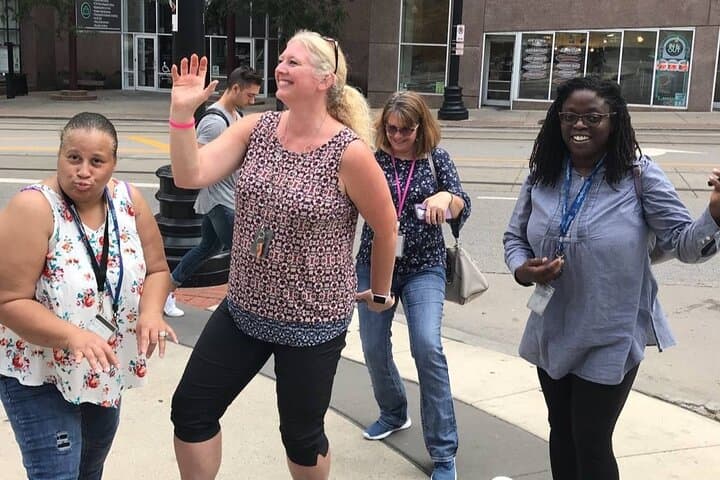 Explore Sarasota on Foot: Crazy Dash Urban Scavenger Hunt photo 5