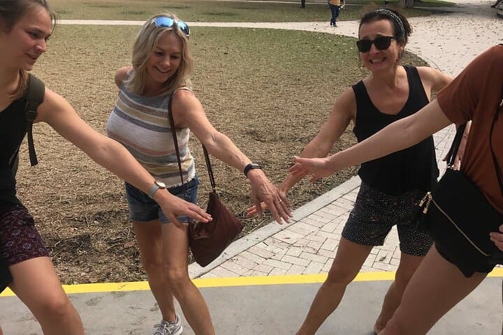 Burbank City Scavenger Hunt: Crazy Dash Walking Adventure in Burbank, CA photo 3