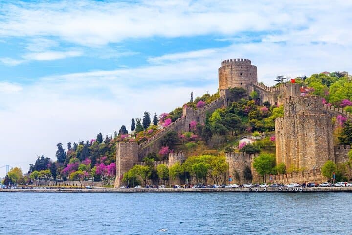 Istanbul Full-Day: Bosphorus Cruise, Beylerbeyi Palace & Spice Bazaar photo 5