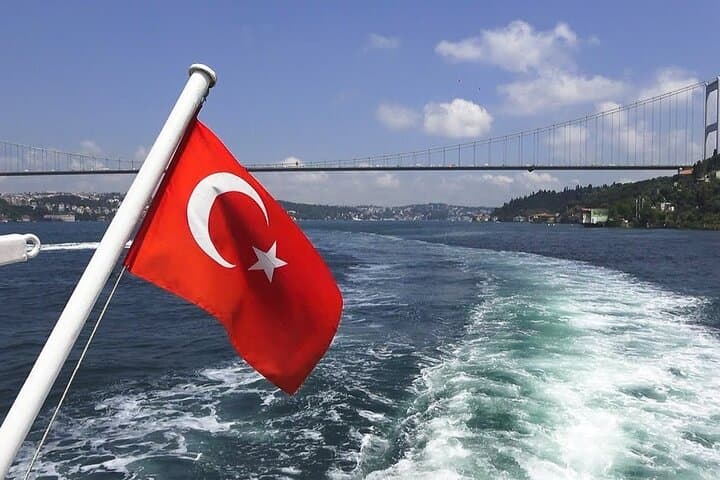 Istanbul Full-Day: Bosphorus Cruise, Beylerbeyi Palace & Spice Bazaar photo 6