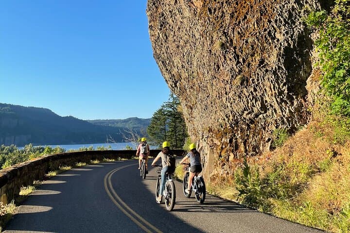 E-bike Multnomah Falls Tour: 6 Columbia River Gorge Waterfalls in 3.5 Hours photo 6