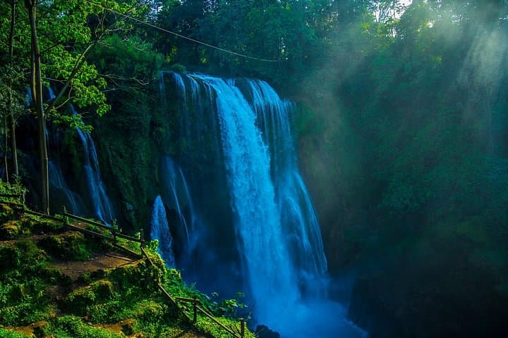 Day Trip to Lake Yojoa & Pulhapanzak Waterfall from San Pedro Sula photo 2