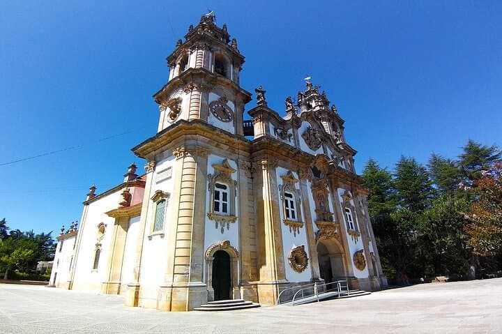 Private Lamego & Viseu Day Tour — Dão Wine Region, Castle Stairs & Cathedral