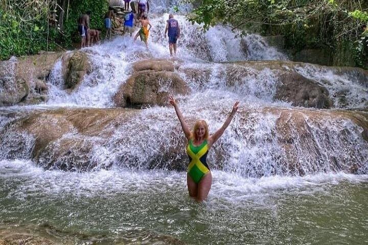 Dunn's River Falls and River Tubing Private Tour from Ocho Rios photo 6