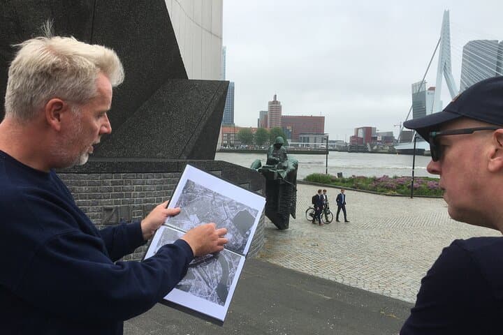 Rotterdam WWII & Reconstruction Walking Tour — Fire Boundary to Het Witte Huis photo 3