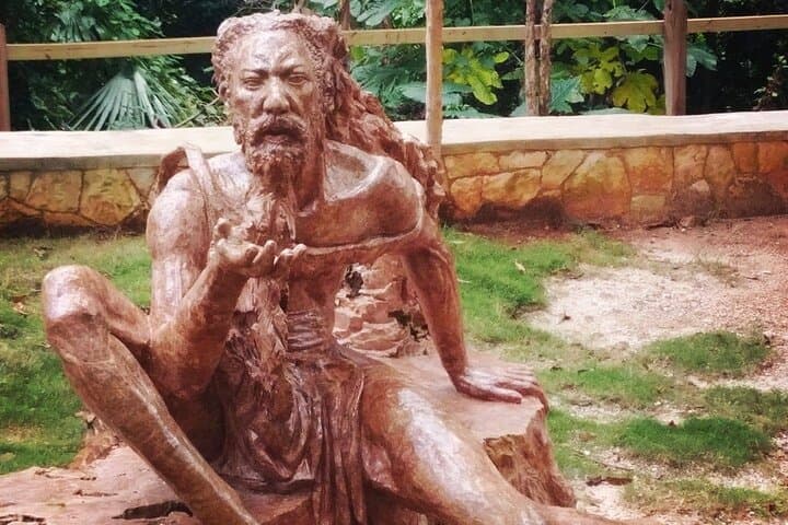 Exploring Jamaica Giants Sculpture Park: Art, Forest Trails & Negril Culture photo 6