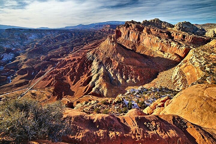 Cathedral Valley Private 4x4 Tour — Capitol Reef Temples of the Sun and Moon photo 5