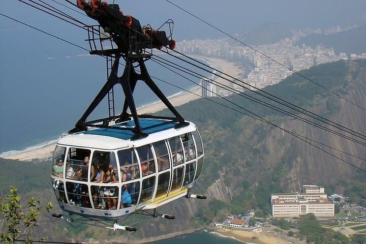 Full-Day Corcovado & Sugarloaf Tour with Barbecue Lunch in Rio de Janeiro