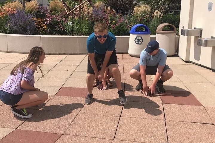 Costa Mesa Crazy Dash Scavenger Hunt: Interactive City Walking Game photo 4