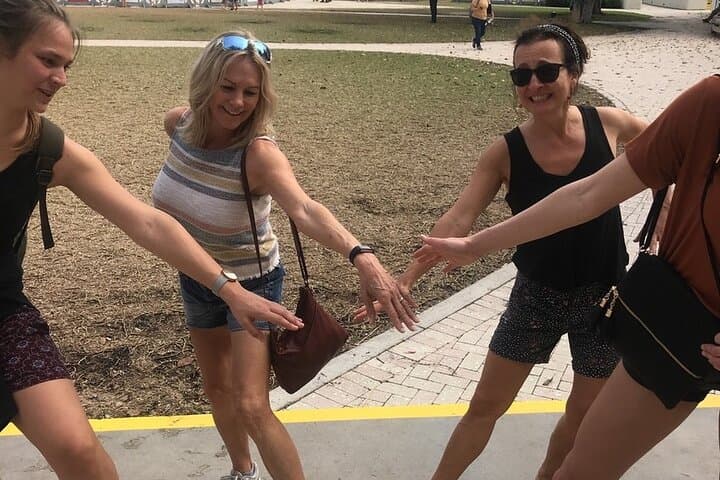 Huntington Beach Scavenger Hunt: App-Guided Crazy Dash Walking Adventure photo 5