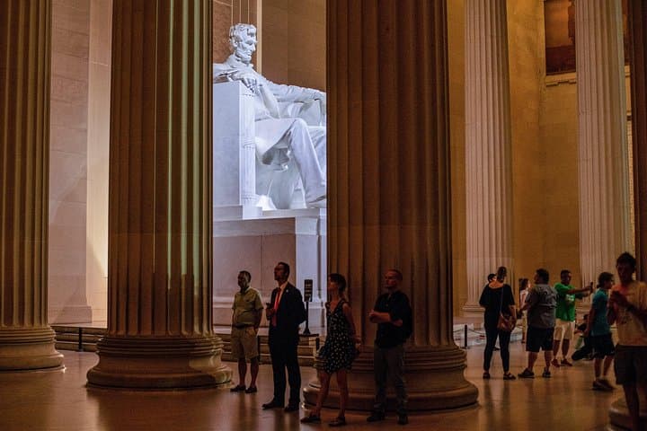 Washington After Dark: Night Bus Tour of DC's Monuments & Mount Vernon Option photo 5