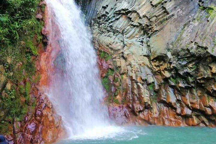 Pulangbato Falls & Red Rock Hot Spring Day Trip from Dumaguete