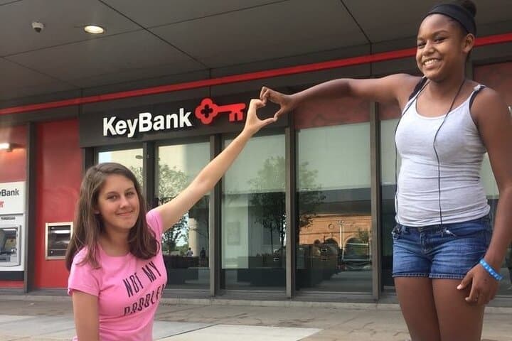 Explore Davie on Foot: Crazy Dash Mobile Scavenger Hunt
