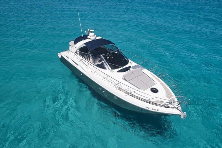 Cruise Ibiza and Formentera aboard the Elegant Cranchi 47 photo 4
