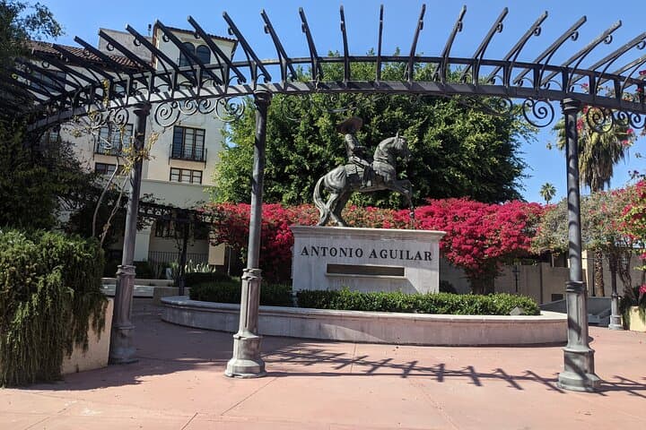 Los Angeles Union Station Scavenger Hunt — Self-Guided Downtown Walking Game photo 3