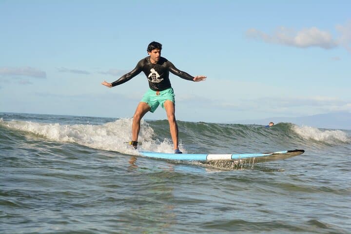 Learn to Surf at Kalama Beach: Group Lessons in Kihei, Maui photo 3