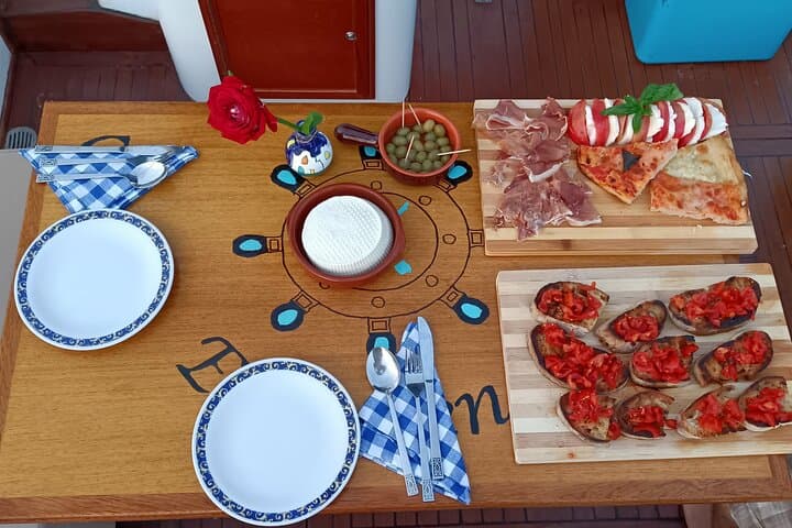 Candlelit Dinner on a Private Sorrento Boat — Romantic Evening in Port photo 4