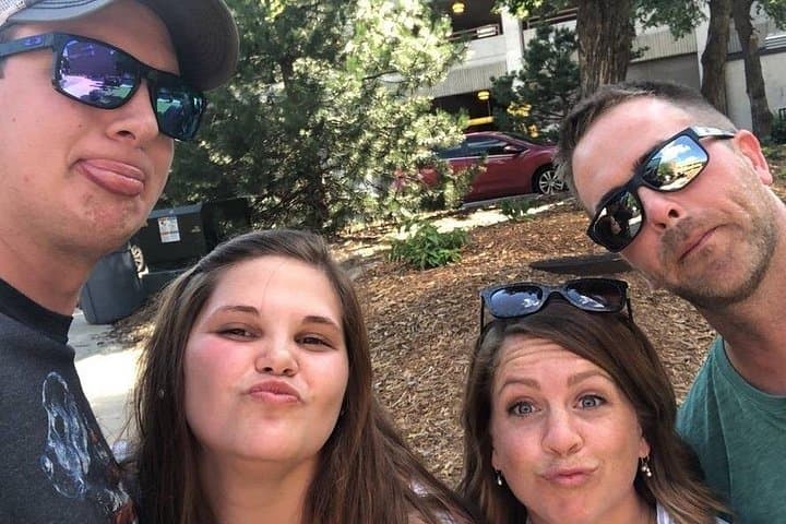 Gatlinburg Scavenger Hunt: Interactive City Game Through Smoky Mountain Streets