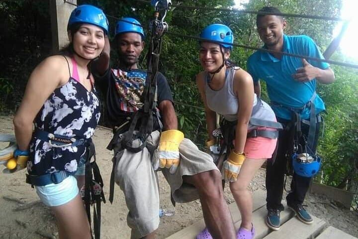 Roatan Zipline Adventure: Monkeys, Sloths & Ocean-View Lines photo 2