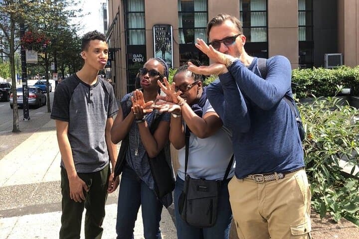 Pensacola Scavenger Hunt: App-Led City Adventure with Live Host photo 2