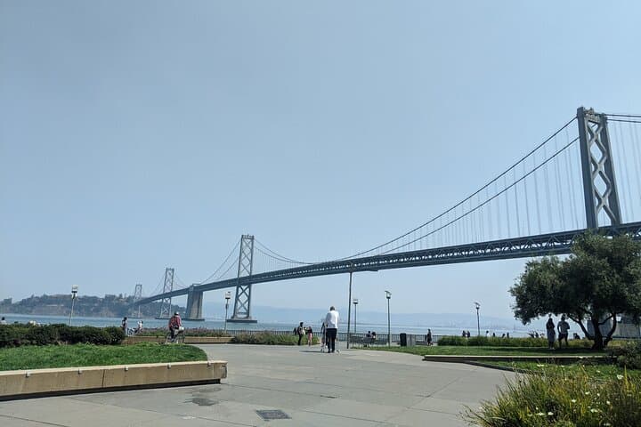 Self-Guided Embarcadero Scavenger Hunt: San Francisco Waterfront Walking Game