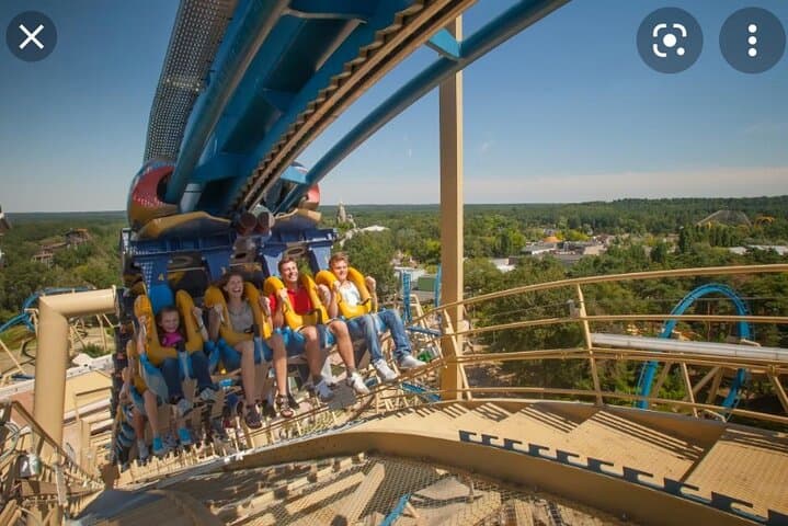 Parc Astérix Day Trip from Paris — Private Transport & Park Ticket photo 3