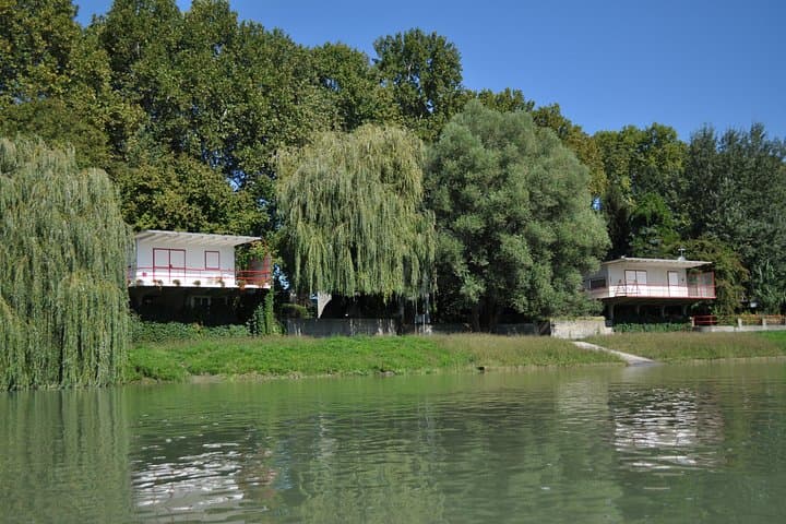 Paddle the Northern Danube: Budapest Canoe Trip to Szentendre Island photo 5