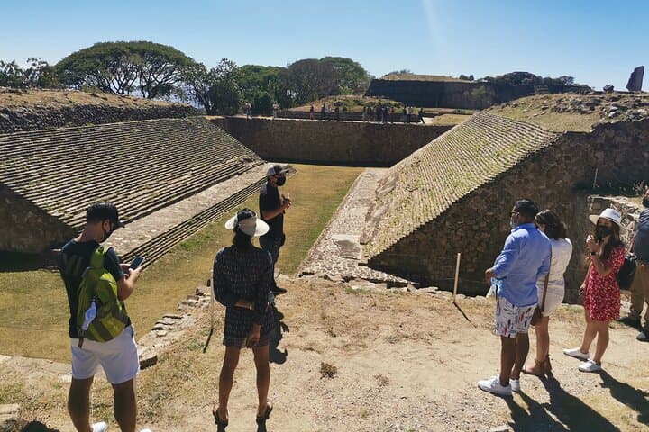 Monte Albán Full-Day Guided Tour in Oaxaca — Archaeology, Crafts & Local Cuisine photo 5