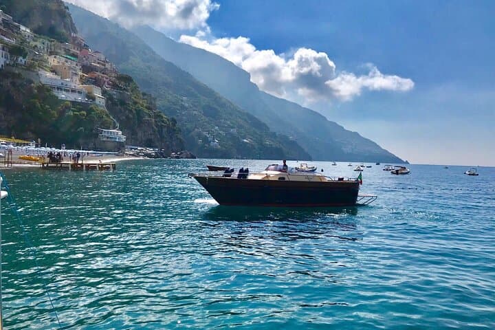 Full-Day Amalfi Coast Boat Tour: Positano, Amalfi & Li Galli Islands photo 3