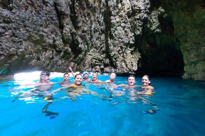 Cape Kamenjak Kayak Tour to Velika Kolombarica Cave — Snorkel, Cliff Jump & Kayak photo 3